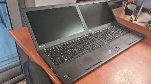 LENOVO X240 használt notebook i5-4300/8GB/120SSD/WIN10